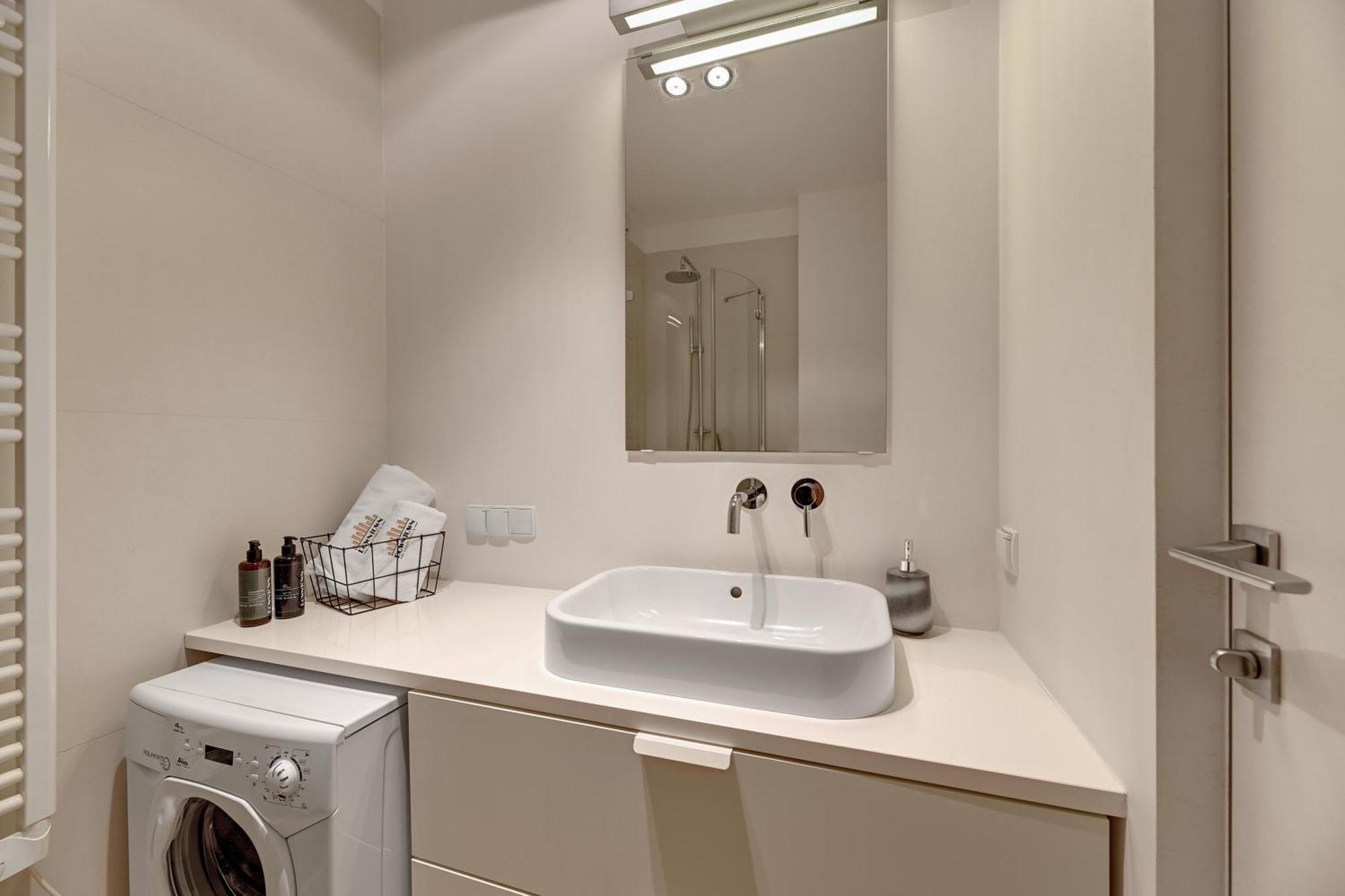 Tartaczna City Center By Downtown Apartments Gdansk Bilik gambar