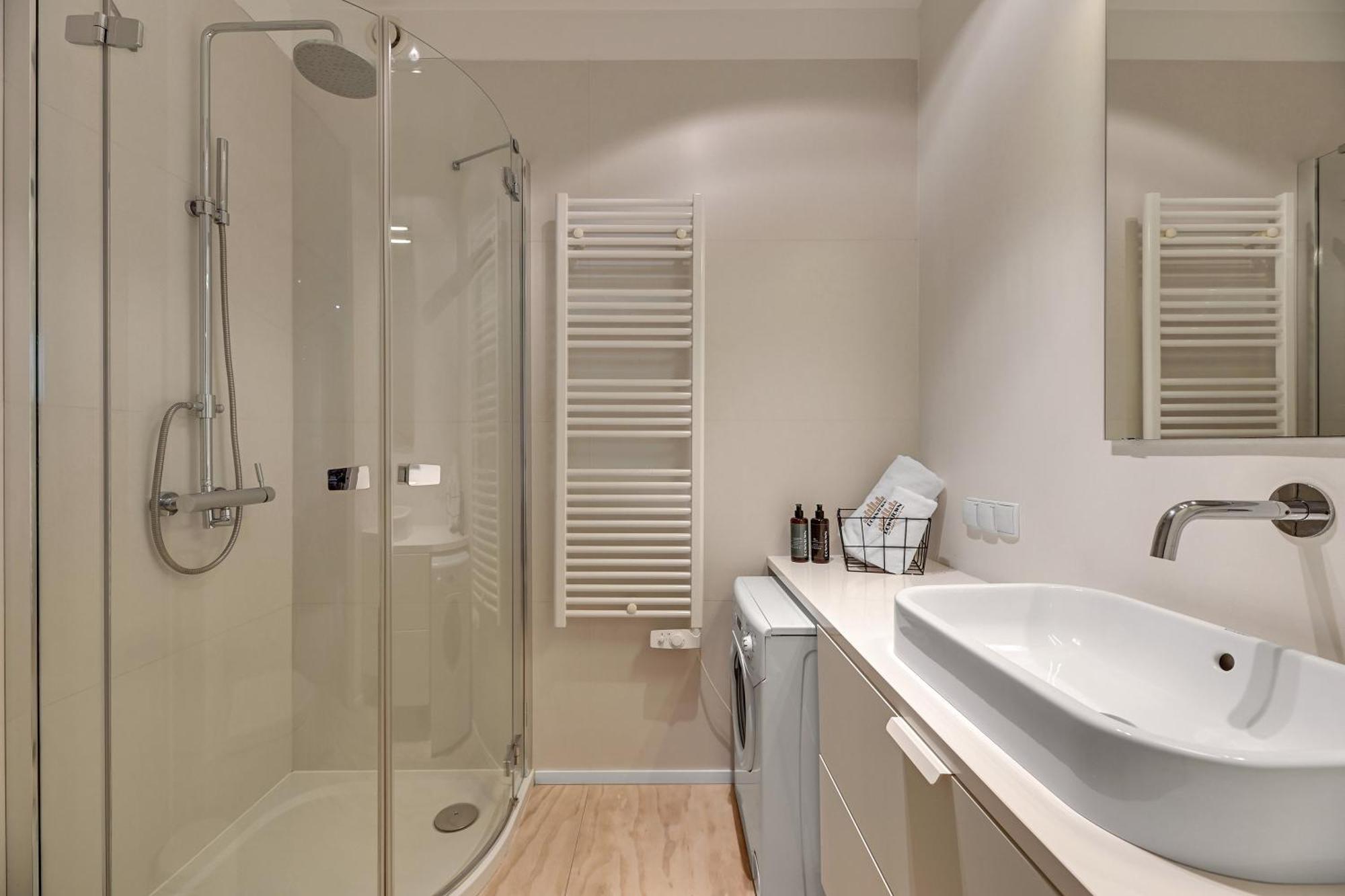 Tartaczna City Center By Downtown Apartments Gdansk Bilik gambar